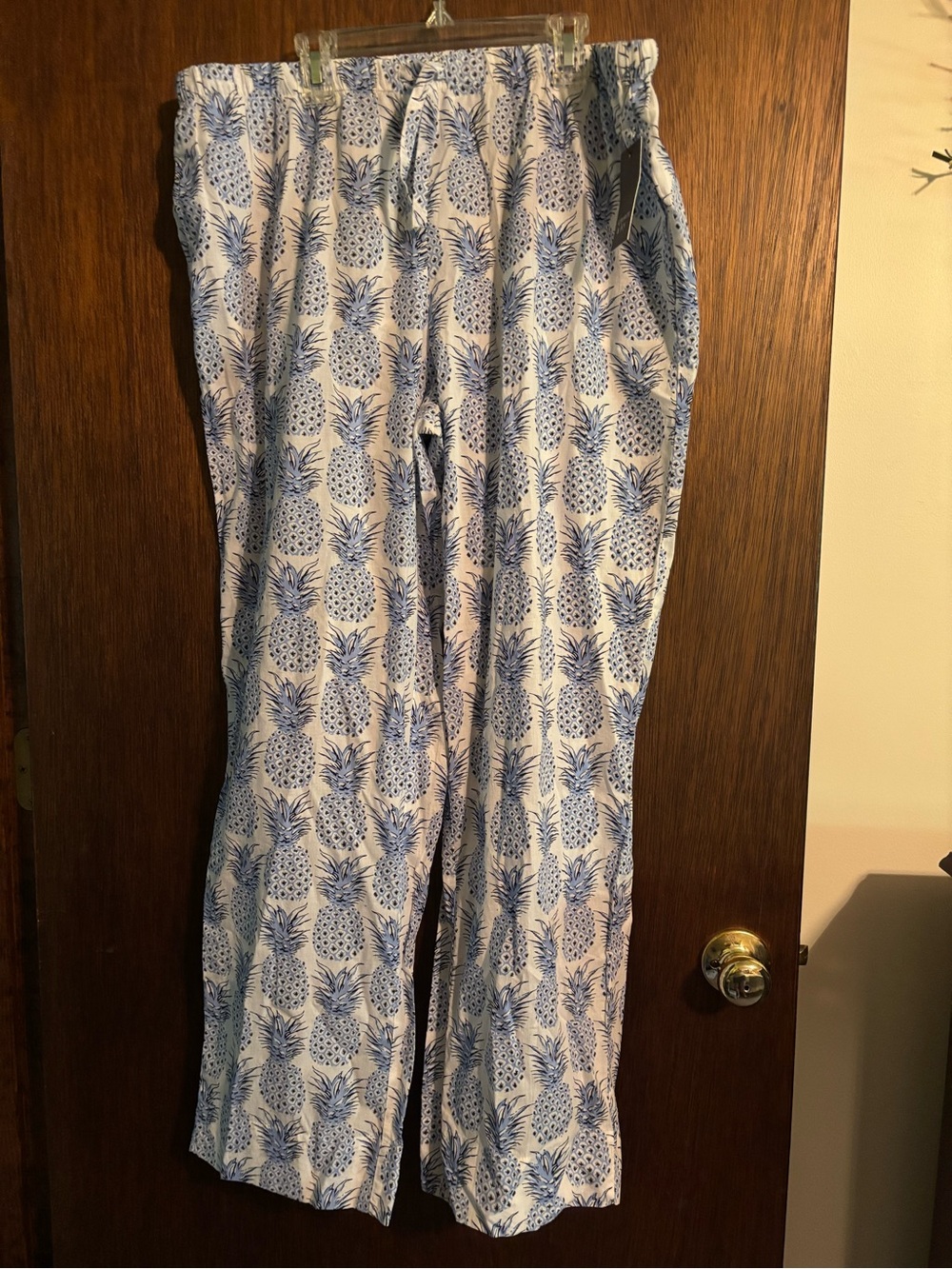 crown & ivy Light Blue and White Floral print  loungewear